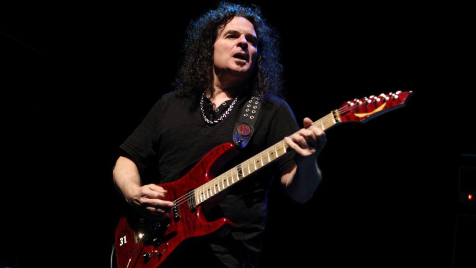 Vinnie Moore